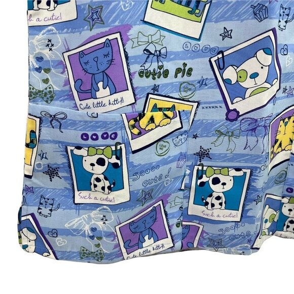 HQ V Neck Scrub Top Cat Dog All Over Print Womens Medium Vet Medical - Picture 4 of 7
